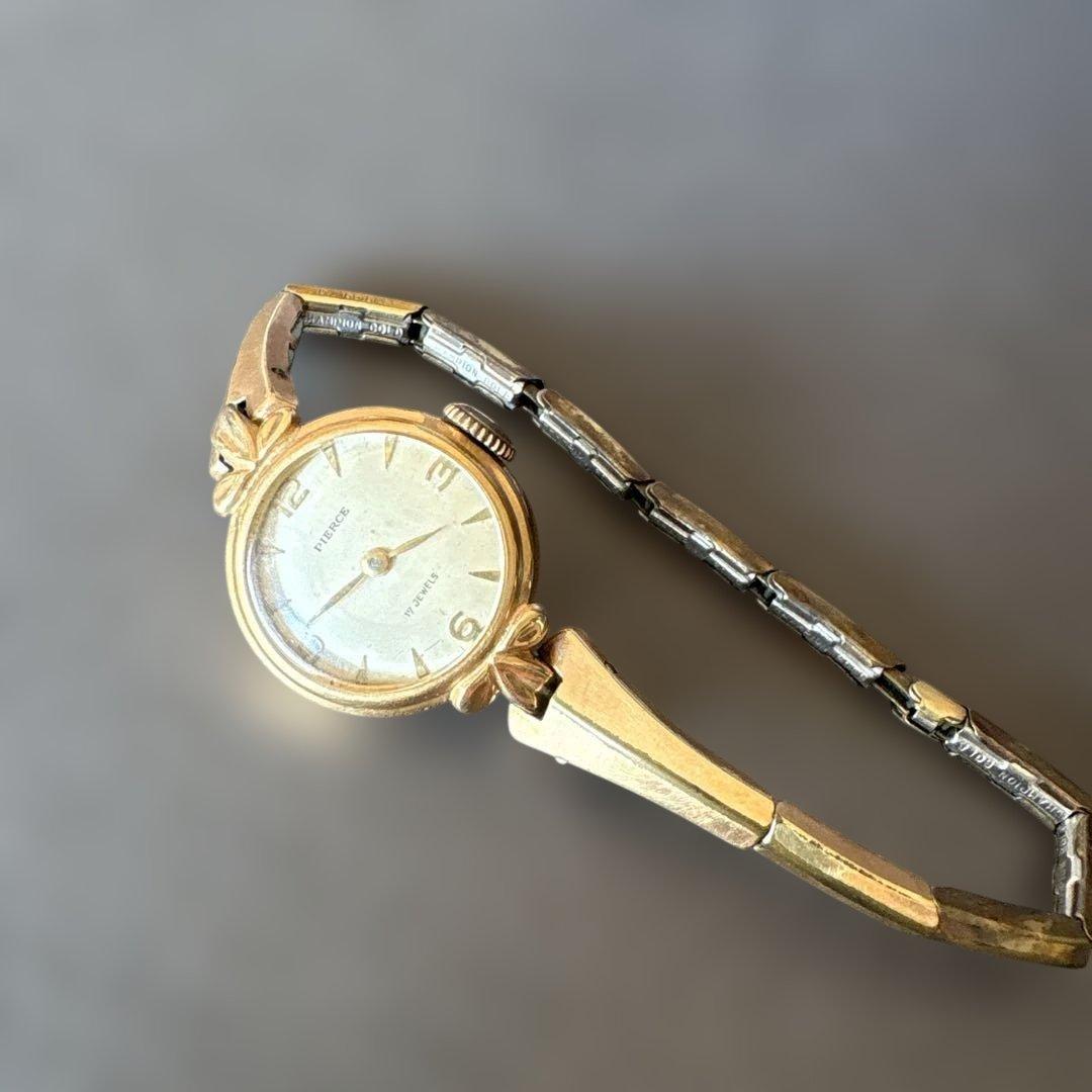 こ*こ様 値下げPIERCE 18K ゴールド 手巻き時計