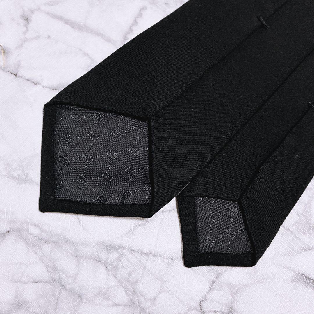 ✨未使用箱付きタグ付✨GUCCI 現行タグ　ソリッド　ブラック　ネクタイ