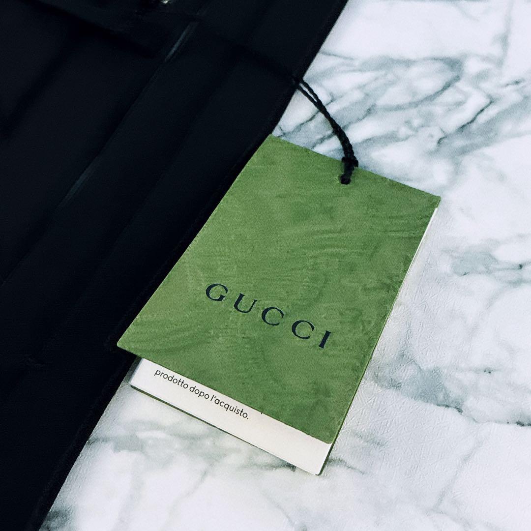 ✨未使用箱付きタグ付✨GUCCI 現行タグ　ソリッド　ブラック　ネクタイ