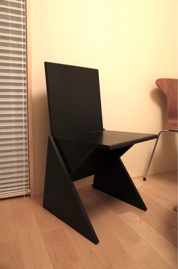 レグナテック　Sankaku Chair