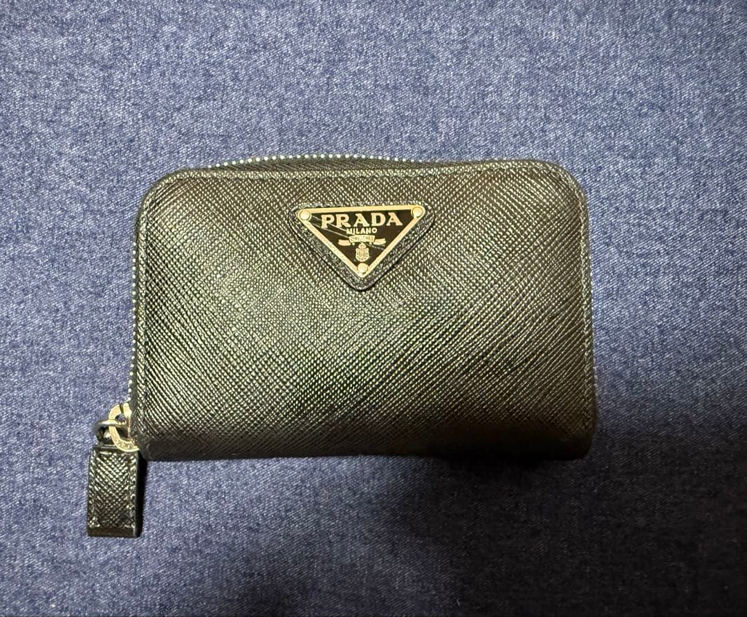 土日(週末1000円割引) PRADA ケース