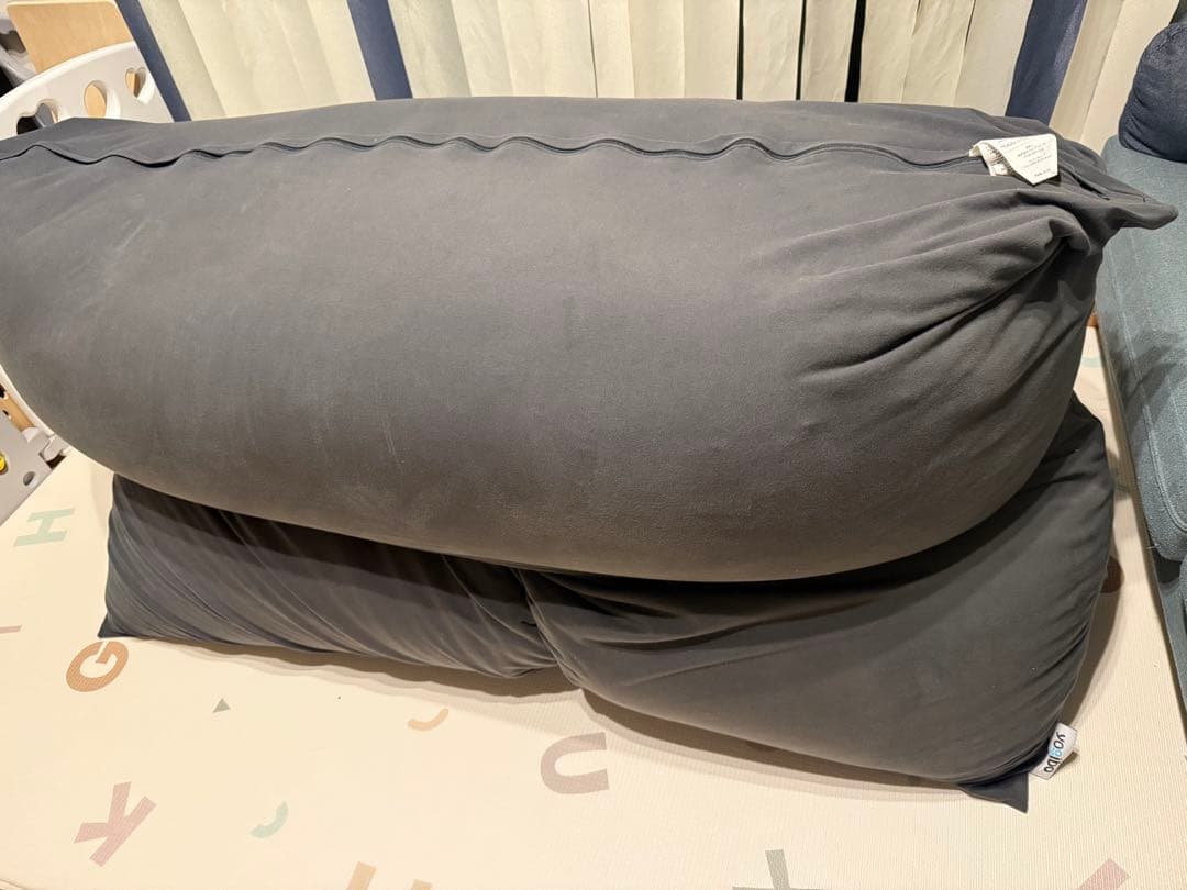 お引取限定(春日井市) Yogibo Giga Max(ヨギボー ギガマックス)