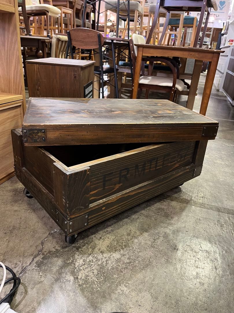 【キャスター付】収納付センターテーブル　インダストリアル