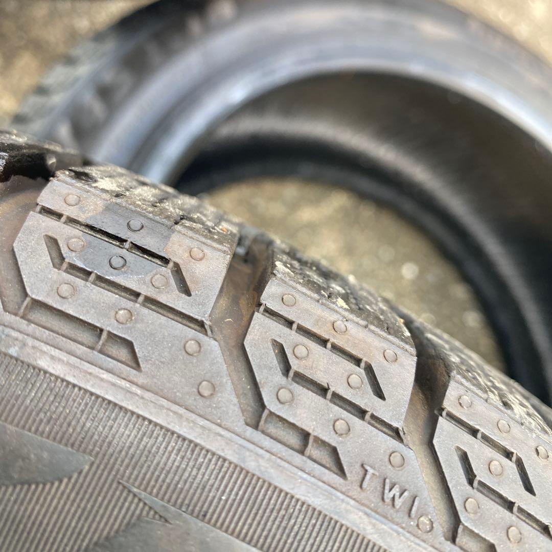 Pirelli ICE ZERO STUDLESS 18インチ