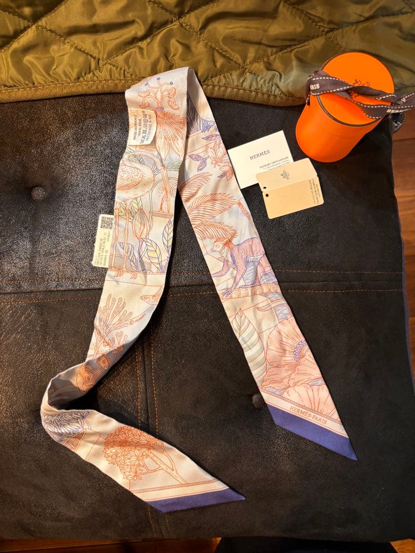 HERMES エルメス　ツイリー　プレシャス・パラダイス