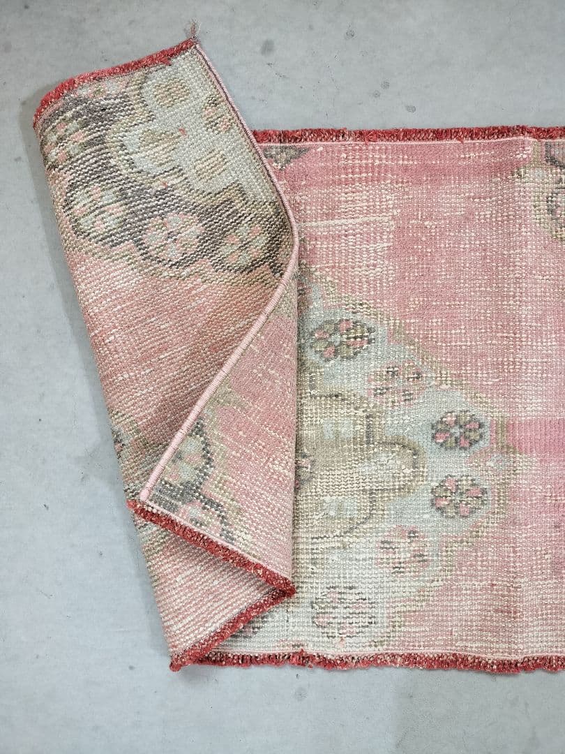 パステルローズピンクのスモールラグ　No.472