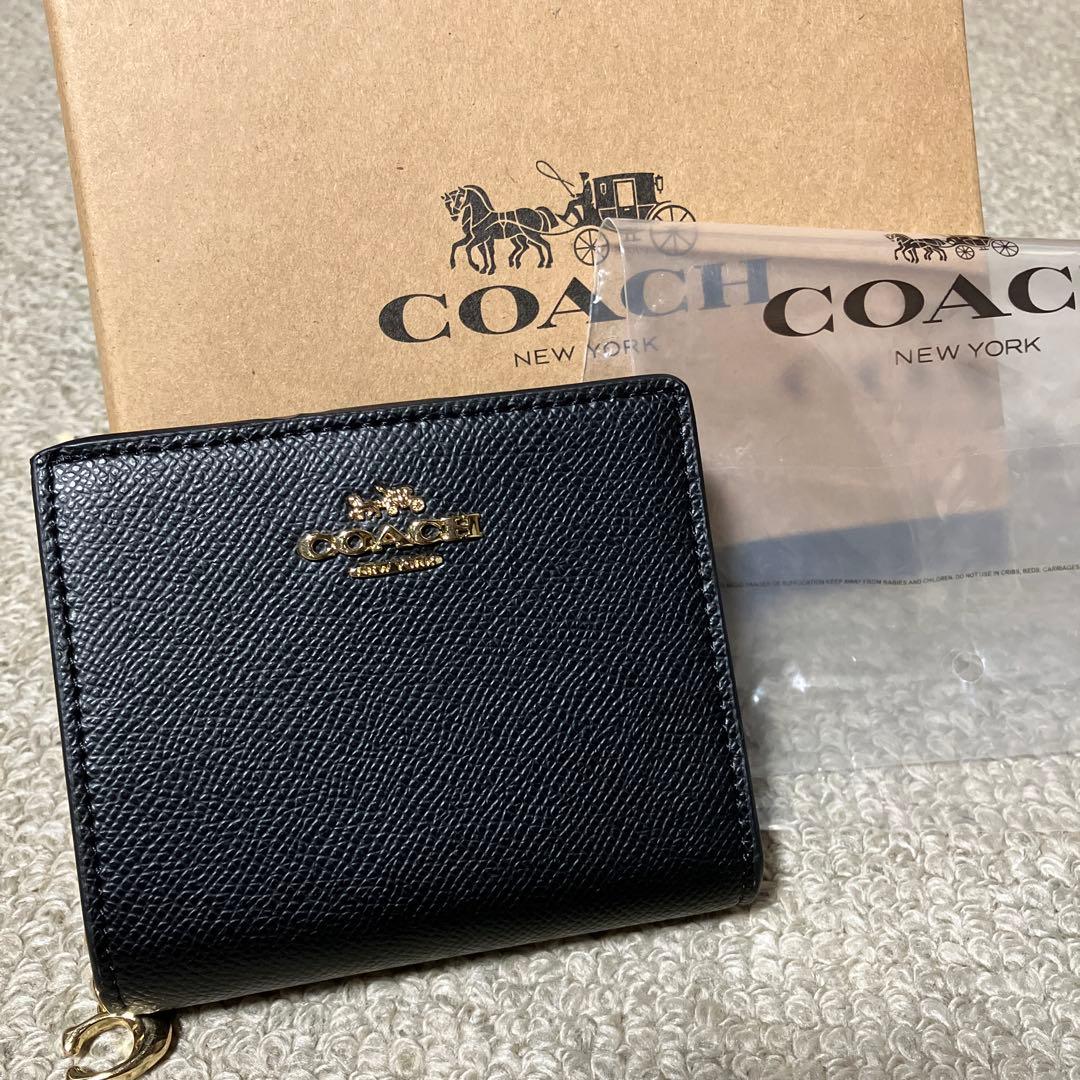 coach 二つ折り財布　新品未使用