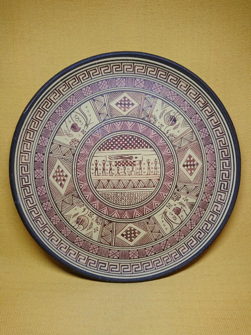 飾り皿　陶器　手描き　ヨーロッパ　置物　インテリア　工芸品　美術品　A2747