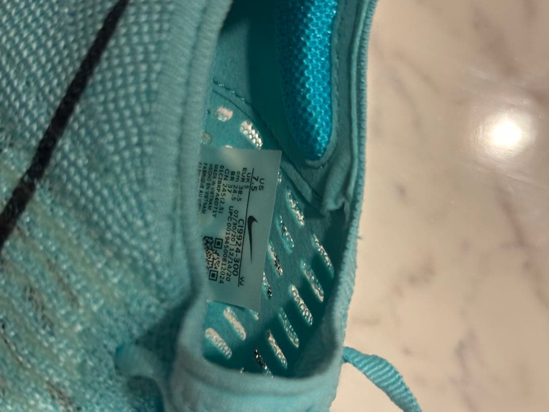 【2nd STORE】Nike Air Zoom Tempo