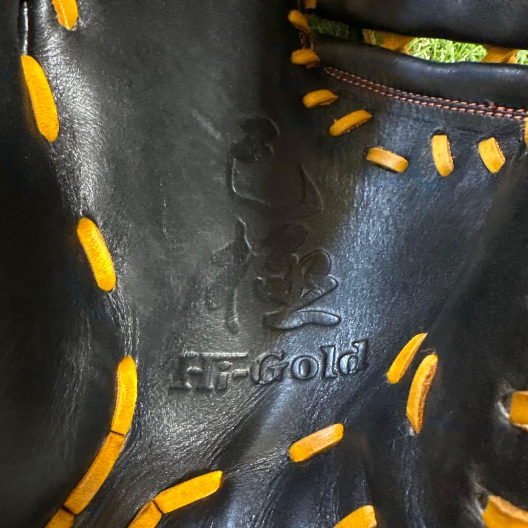 野球　ハイゴールド左用サンスポー軟式ファーストミット