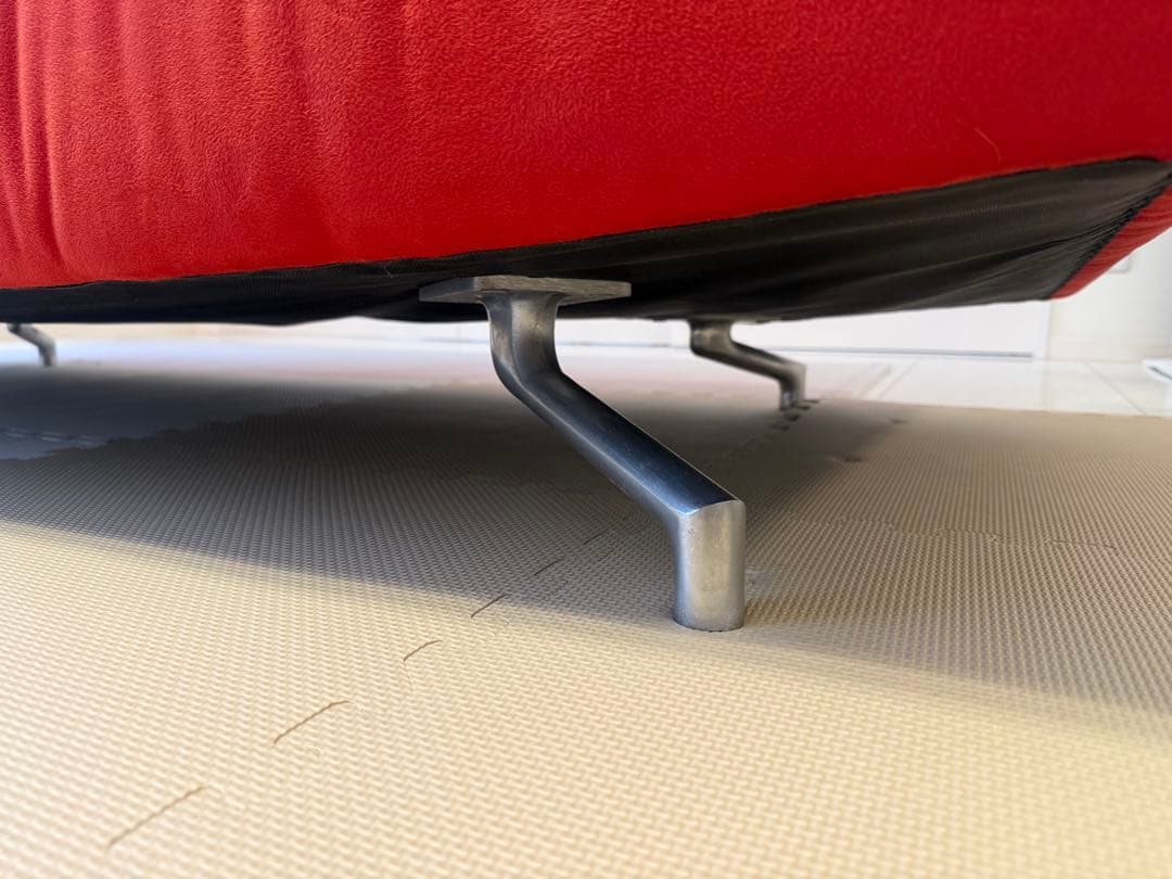 直接引取り限定 ★☆ ソファ ３人掛け 赤 レッド 東京都国分寺市の戸建て2階