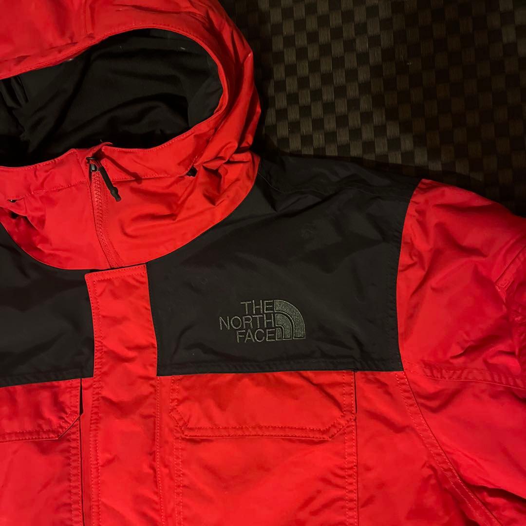 THE NORTH FACE マウンテンダウンパーカー レッド