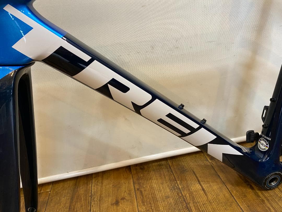 Trek Émonda SL フルカーボン　DISC