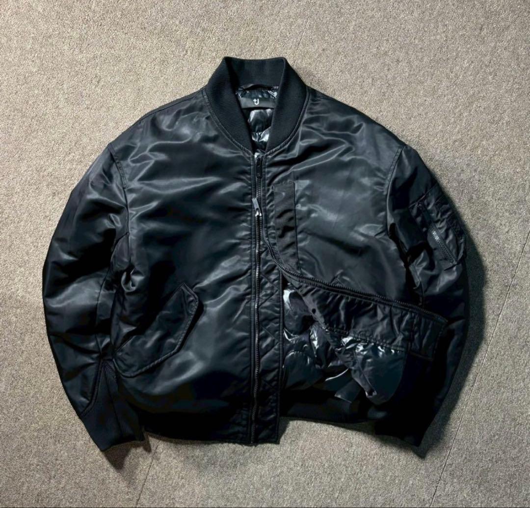 UNIQLO +J ダウン MA-1 フライトジャケット 黒 ブラック