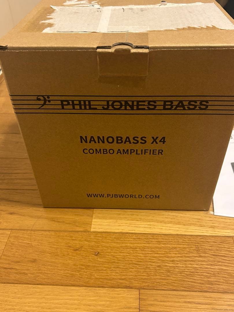 PHIL JONES BASS NANOBASS X4 ホワイト