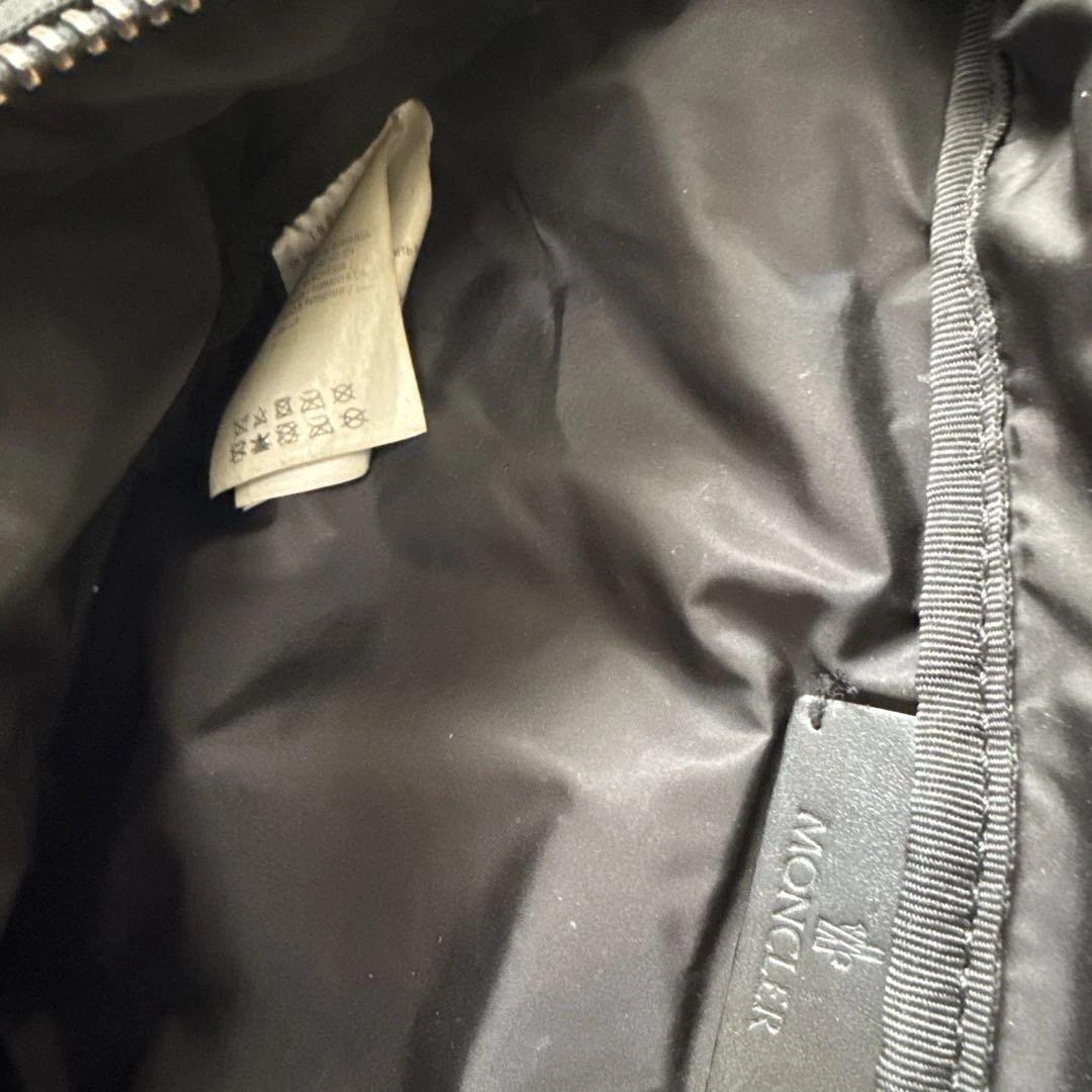 モンクレール　ウエストポーチ　ボディバッグ　黒　メンズ　巾着袋付き