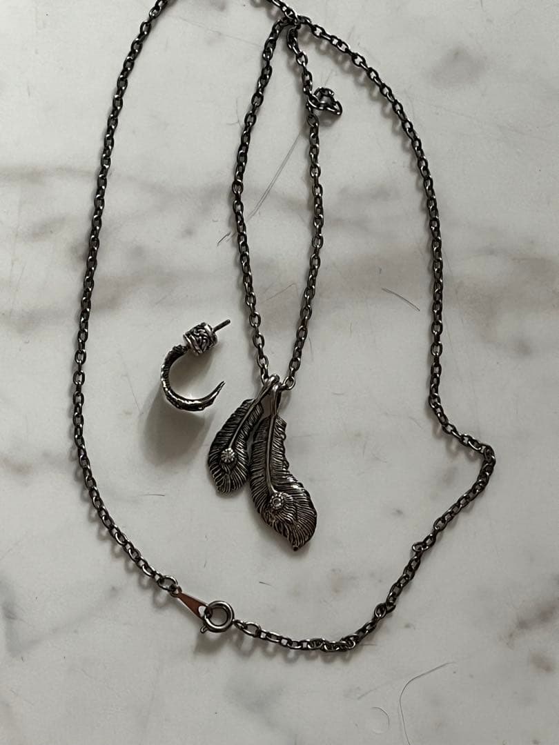 ZOCA LOシルバー羽ペンダント