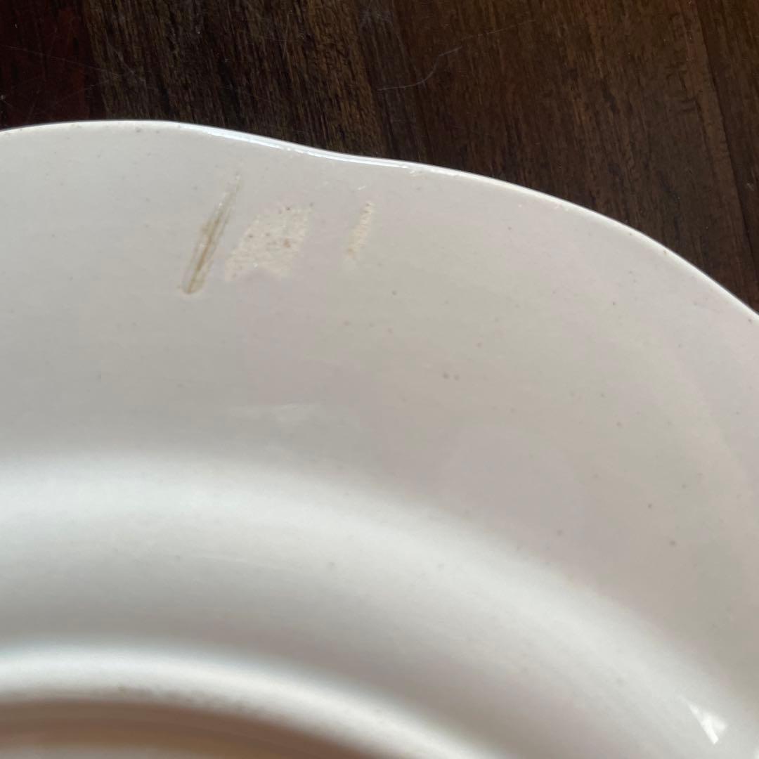 クレイユモントロー いちごデザートプレート　約21cm 2枚セット