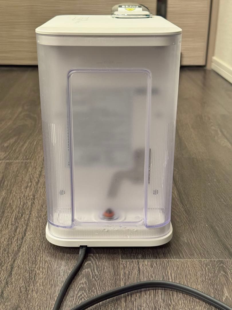 【美品】ネスプレッソ　ラティシマワン　コーヒーメーカー