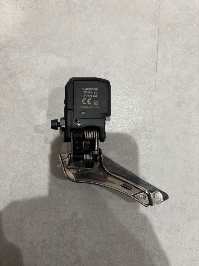 r9150 フロントディレーラー　r8050 リアディレーラー　TNI