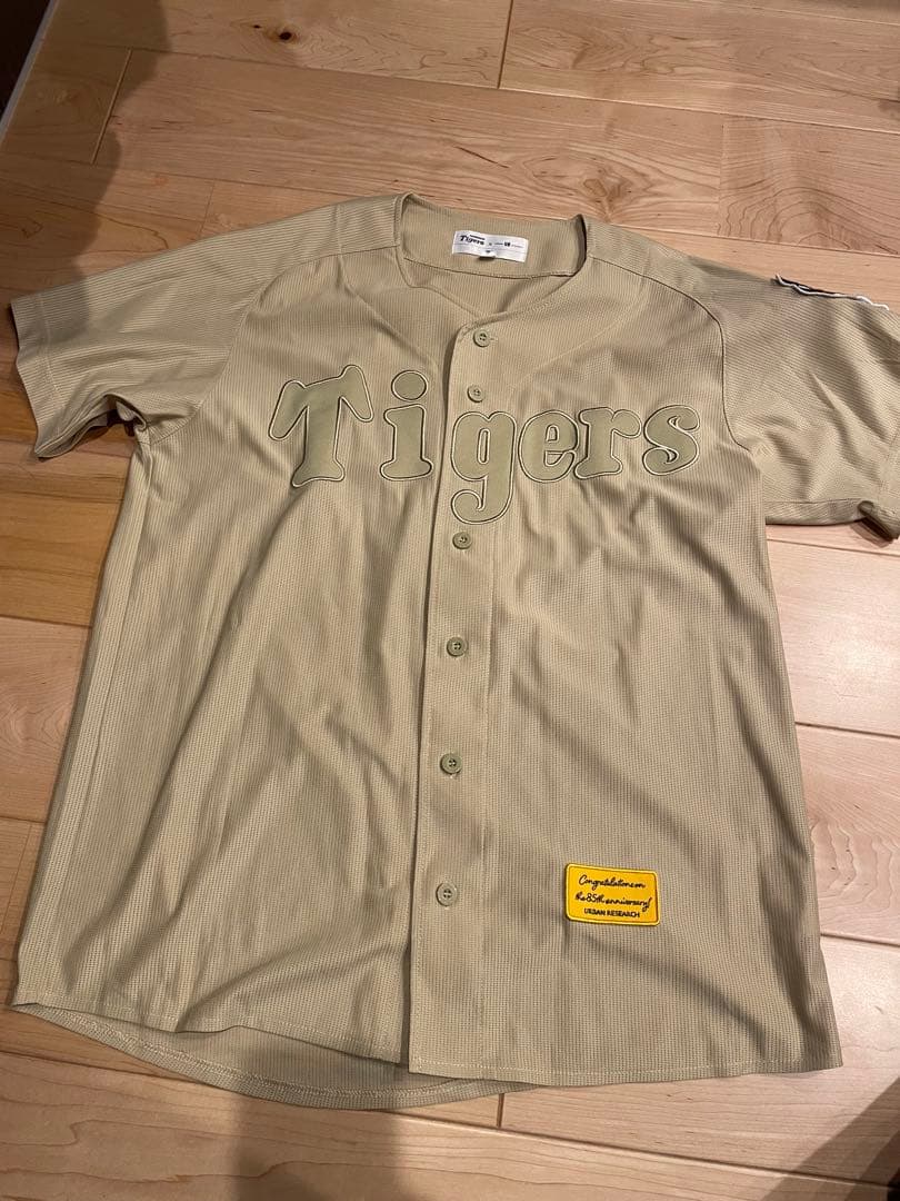 HANSIN Tigers × URBAN RESEARCH 阪神タイガース