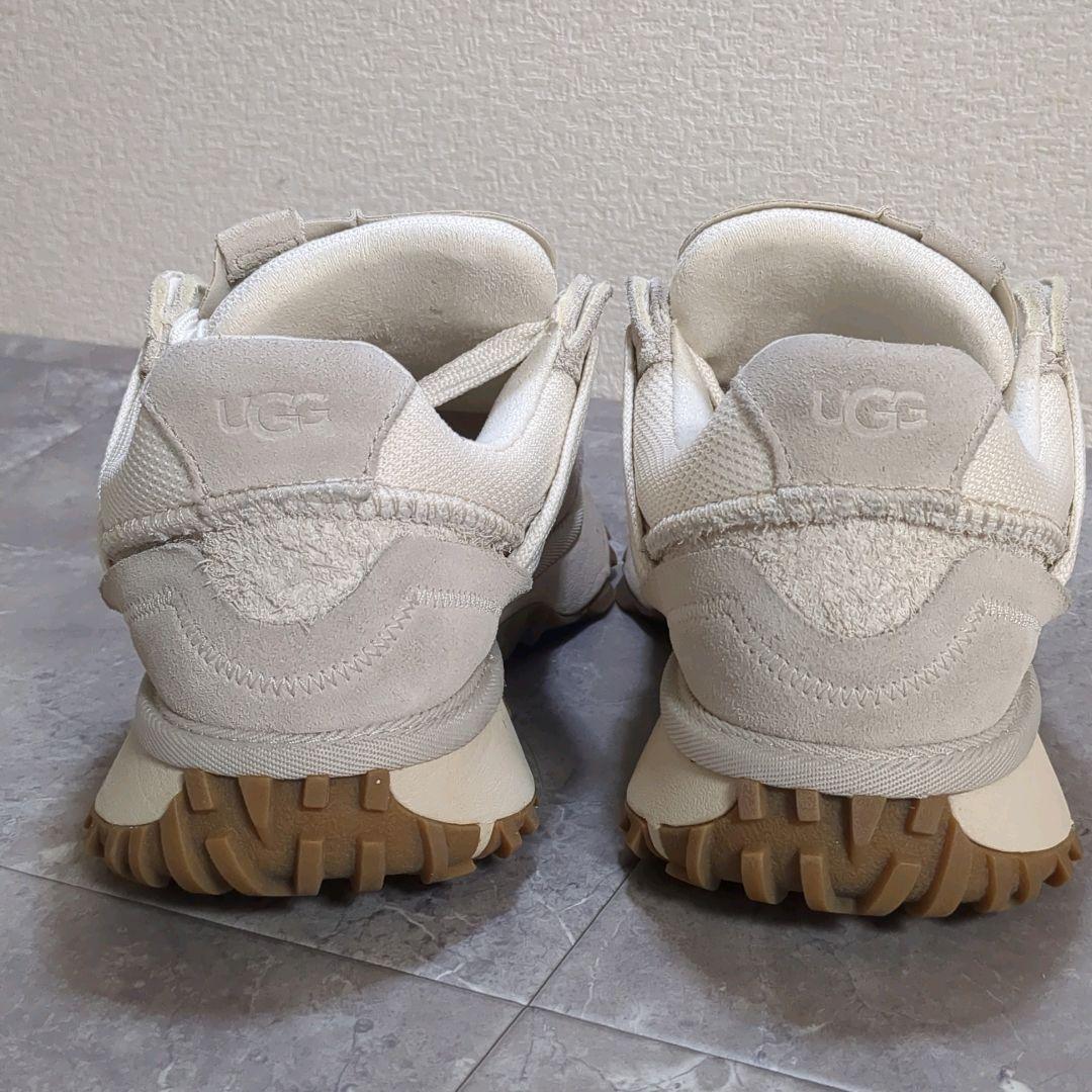 美品☆24cm UGG RetroFi Low スニーカー ホワイト アグ