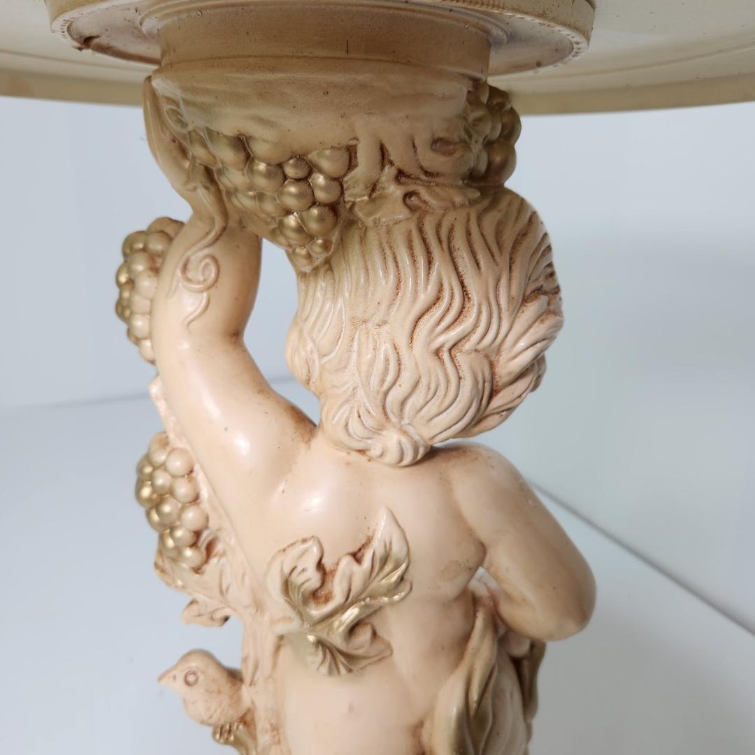 天使のテーブル　西洋アンティーク調　サイドテーブル　花台飾り台　天使の飾り台