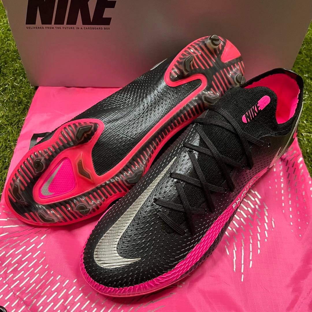 サッカースパイク ナイキ ファントム GT DF FG