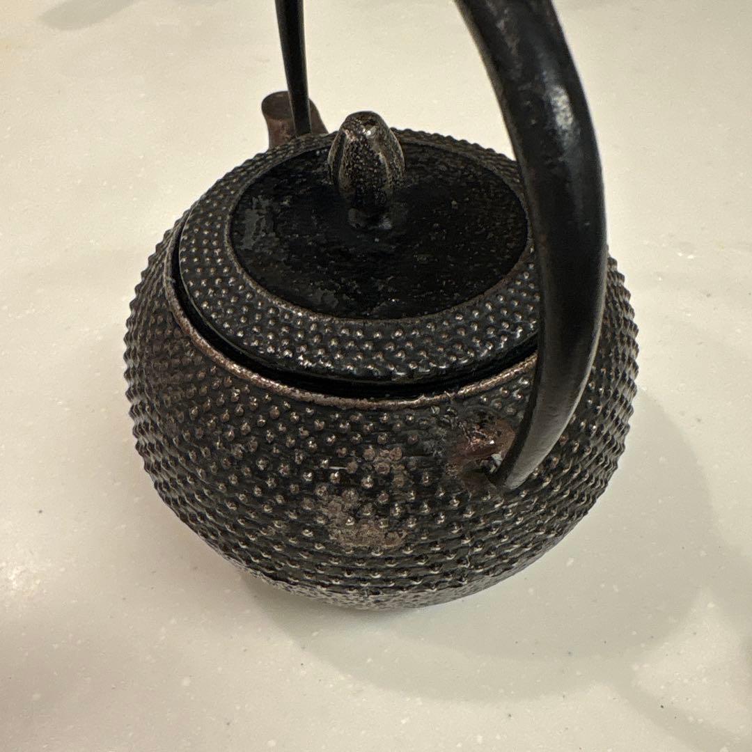 工房和秋 金野 和秋作 砂鉄鉄急須 南部鉄瓶　南部鉄器