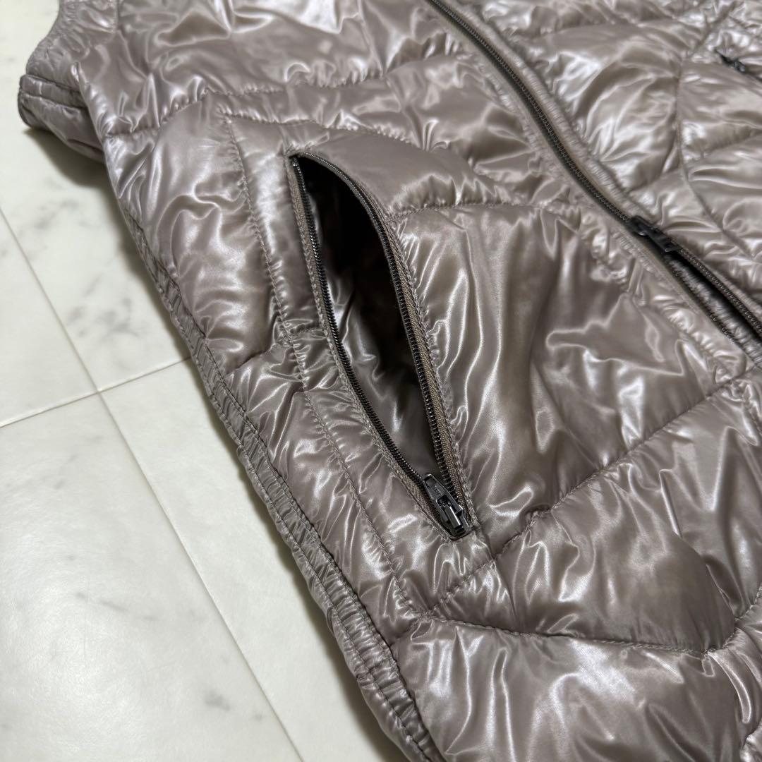 HERNO ヘルノ ダウンベスト フード グレージュ　42