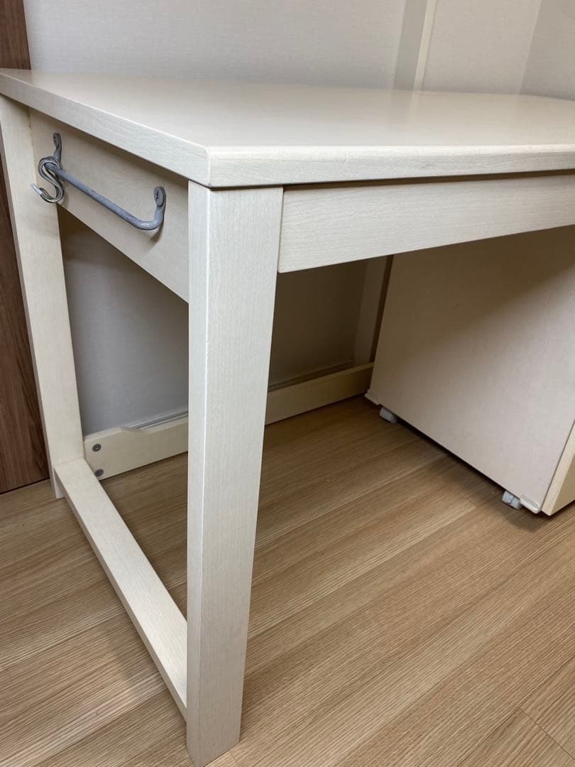 イトーキ　デスク　引き取り限定