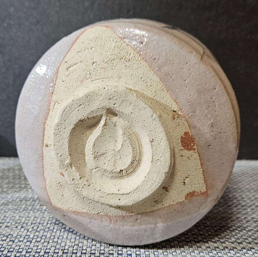 東急百貨店個展出品作　元環境庁長官　桜井 新 作　志野茶碗　洗心　販売価格20万