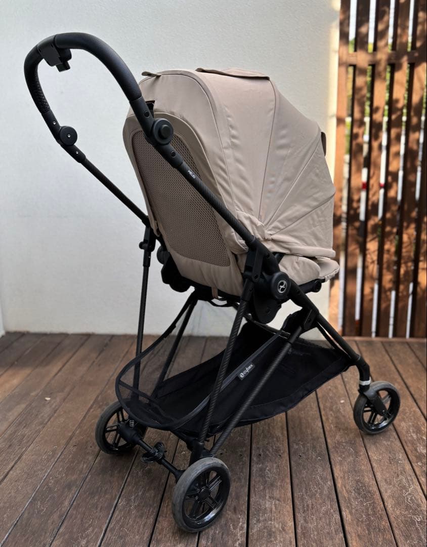 【売約済】ベビーカー Cybex Melio Carbon 2024
