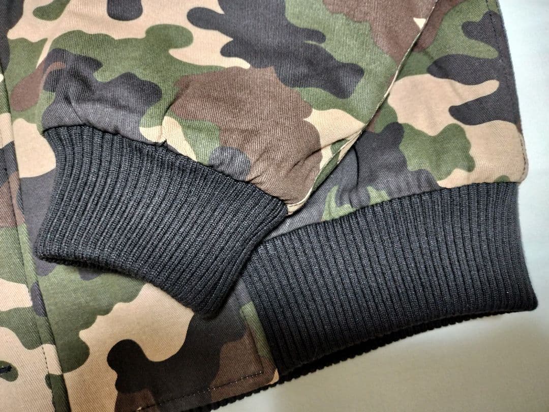 新品 ダービーオブサンフランシスコ300camo 新作ダービーJKTフーディー