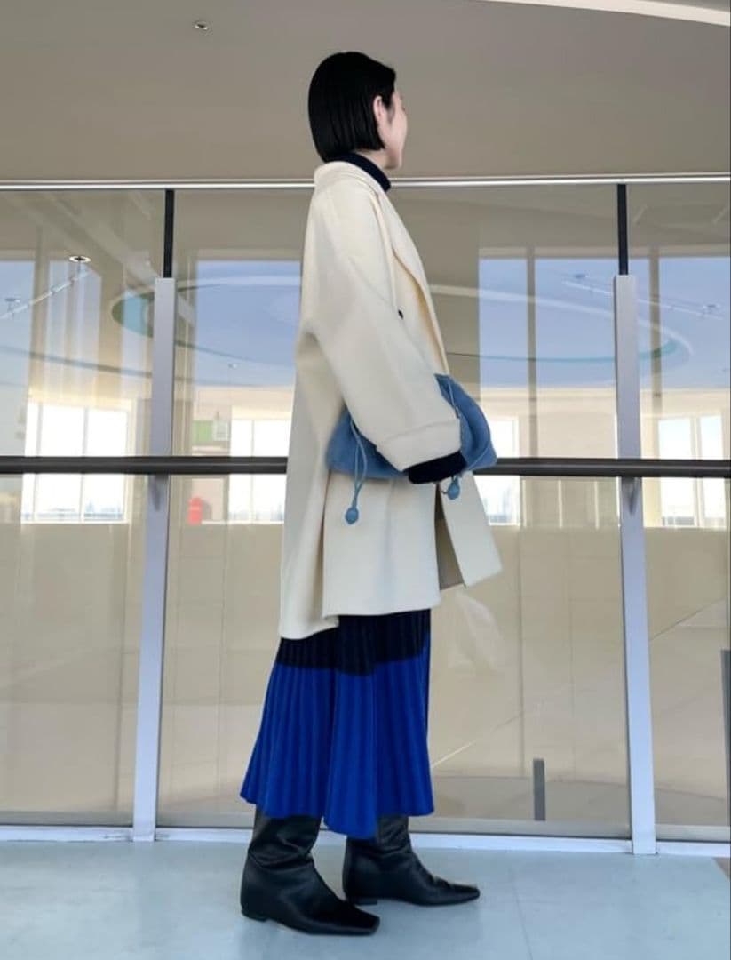 ✨完売品✨MilaOwen ワイドシルエットダブルブレストコート アイボリー