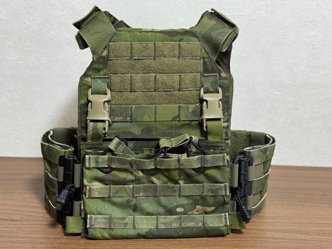 UR-TACTICAL プレートキャリア マルチカムトロピック セット