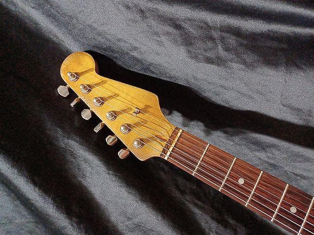 ギター FiestaRed Relic LaquerFinishStratocaster