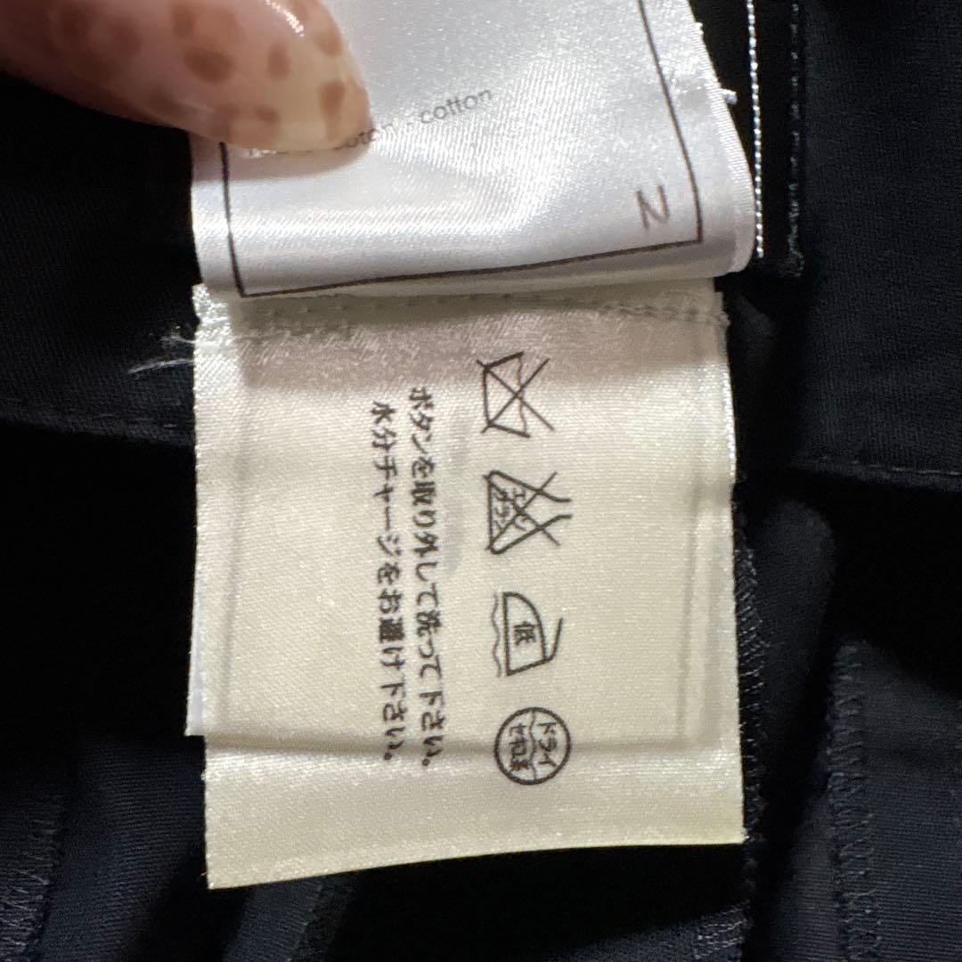 CHANEL 黒のプリーツスカート