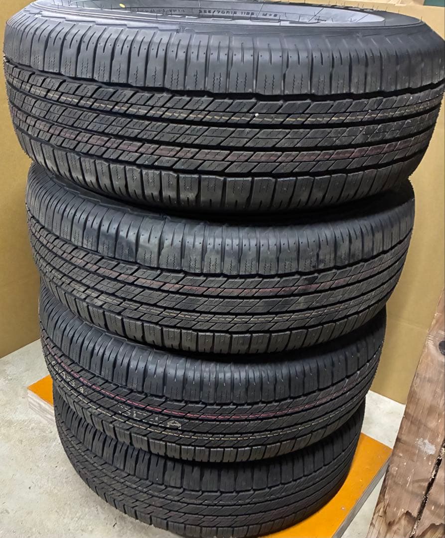 新車外し 4本 タイヤ 265/70R16 ダンロップ グランドトレック