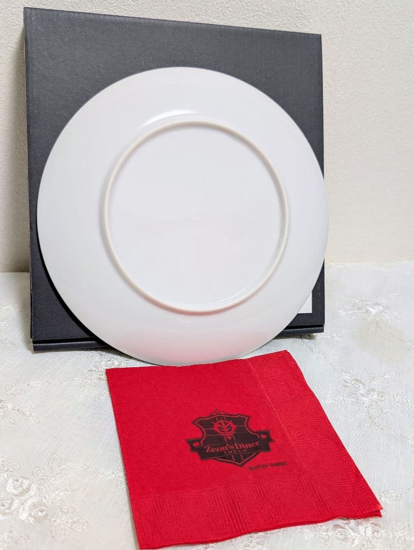 新品未使用★ガンダムカフェ　東京　ジオンズダイナー　ギレン　プレート