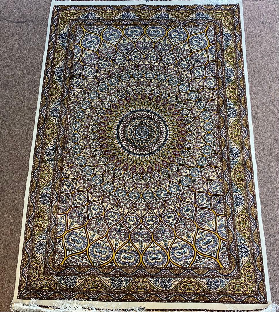 ペルシャ絨毯、イラン、クムシルク絨毯/サイズ: 100x150cm..ir5m。