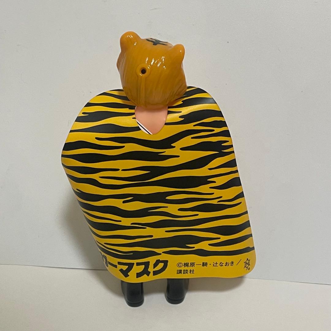 メディコムトイ タイガーマスク ミドルサイズ ソフビ