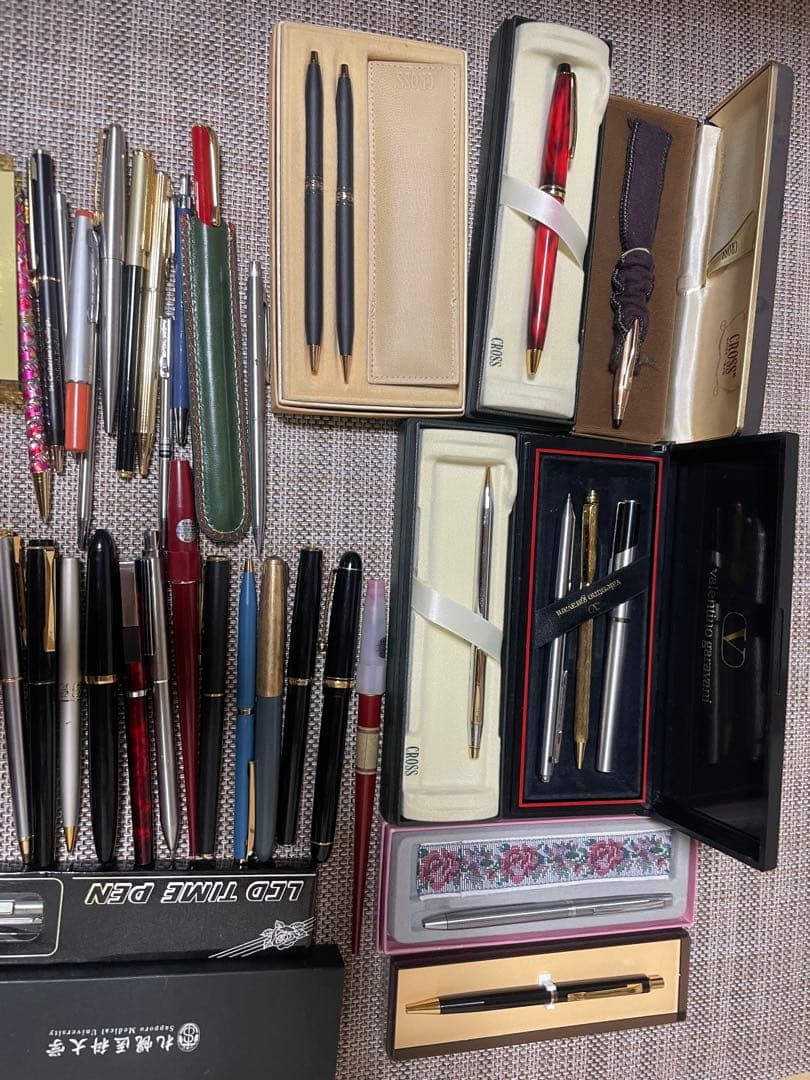 ボールペン 、シャープペンセット