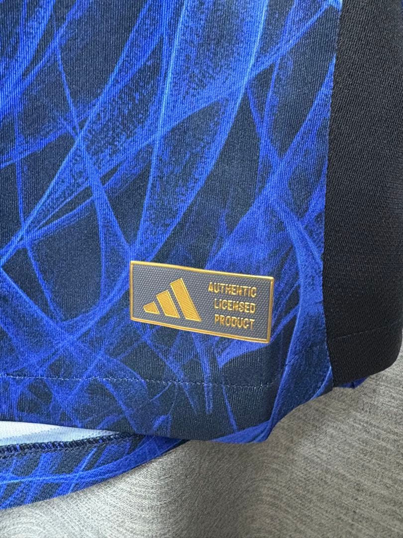 サッカー日本代表　遠藤航　authenticユニフォーム