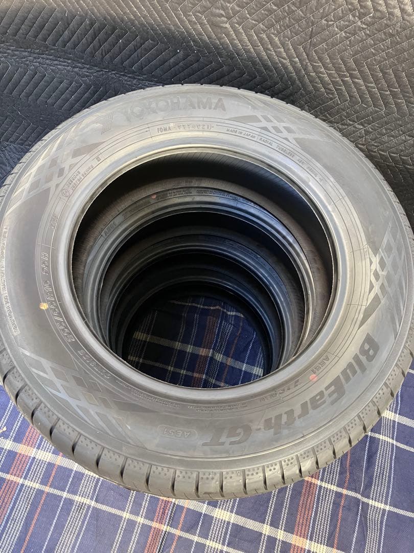 (未使用)埼玉 ヨコハマ BluEarth-GT 205/65R16 4本