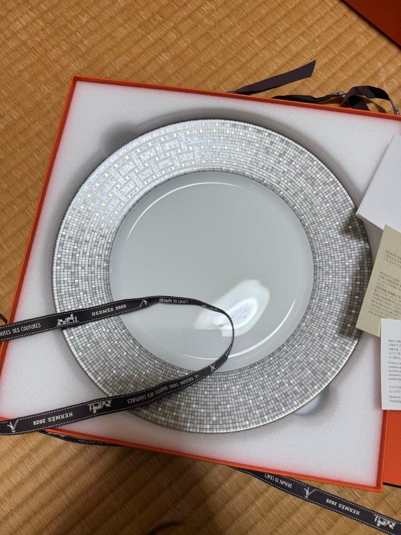 新品エルメスHERMES ディナープレートモザイク 24 セット 2枚