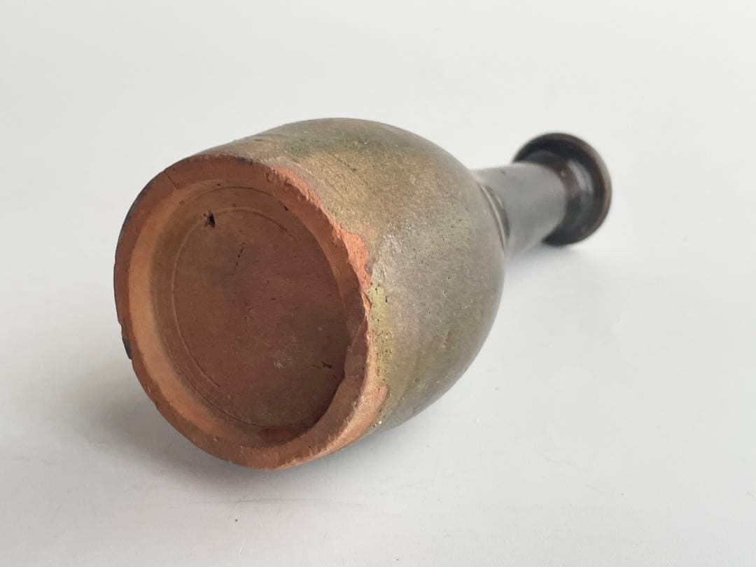 骨董　アンティーク　琉球古陶　沖縄　酒器　褐釉徳利　一輪挿し　渡名喜瓶　嘉瓶