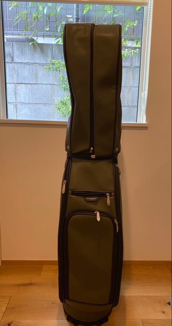 Pelle Morbida TravisMathew キャディバッグ