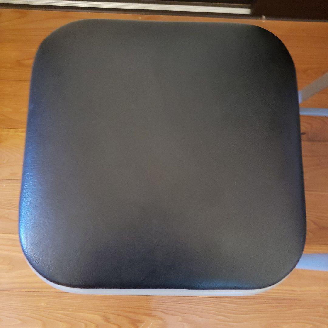 LYONスツール　P.F.S. パシフィックファニチャー　廃盤品　2脚セット