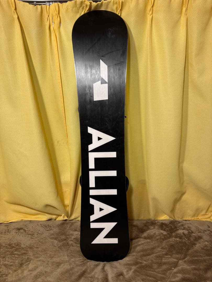 ALLIAN PRISM EAGLE 中古スノーボード　130センチ